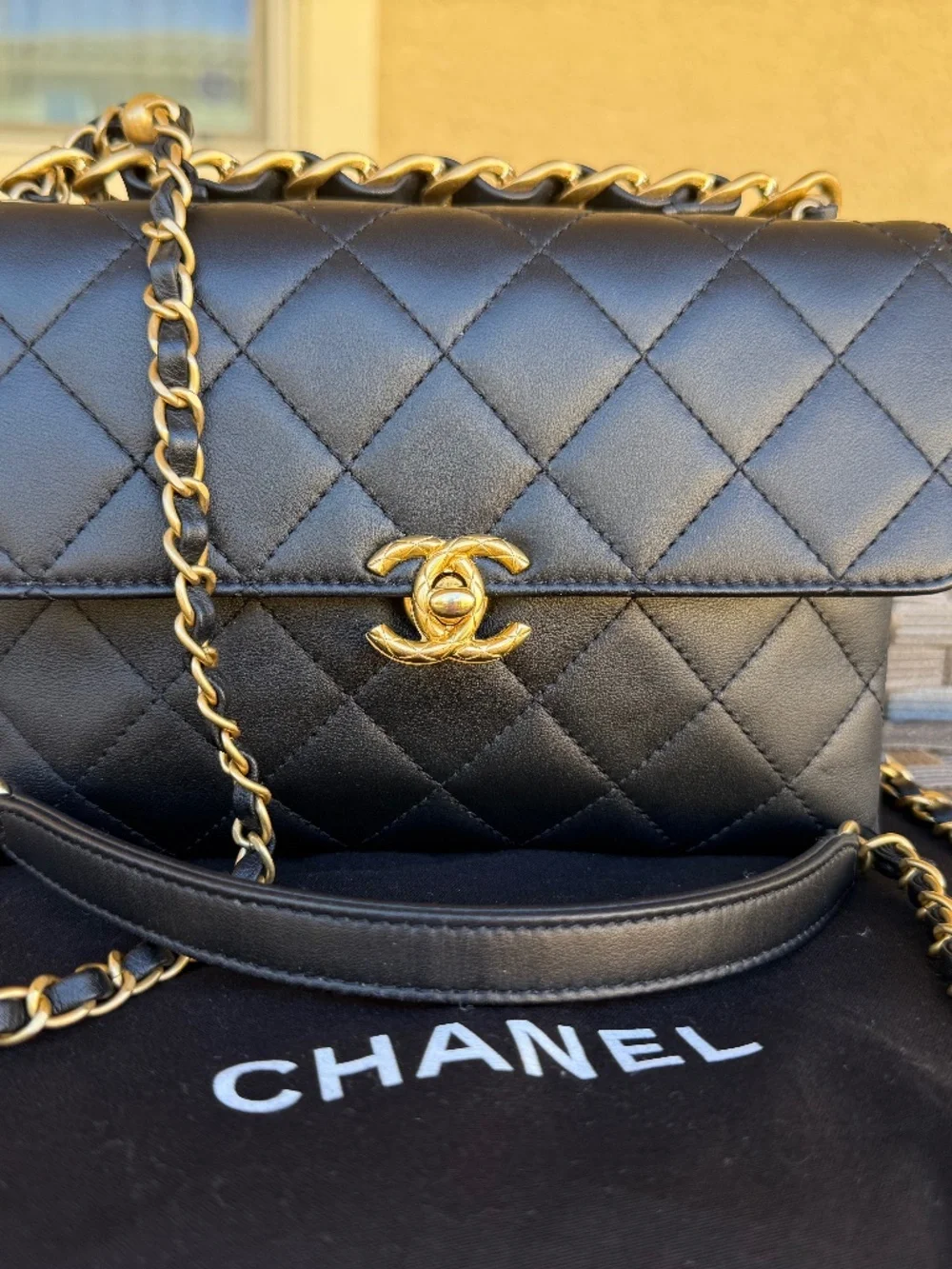 Chanel lambskin Quilted small chain flap